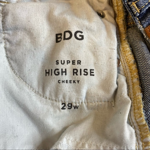 BDG Super High Rise Cheeky 29W Distressed Shorts. - Picture 9 of 10